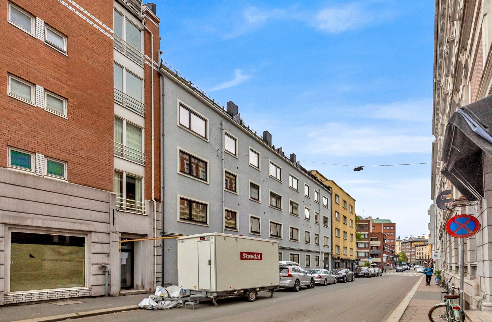 Nærhet til frognerparken, trikk, buss og bane Galleribilde