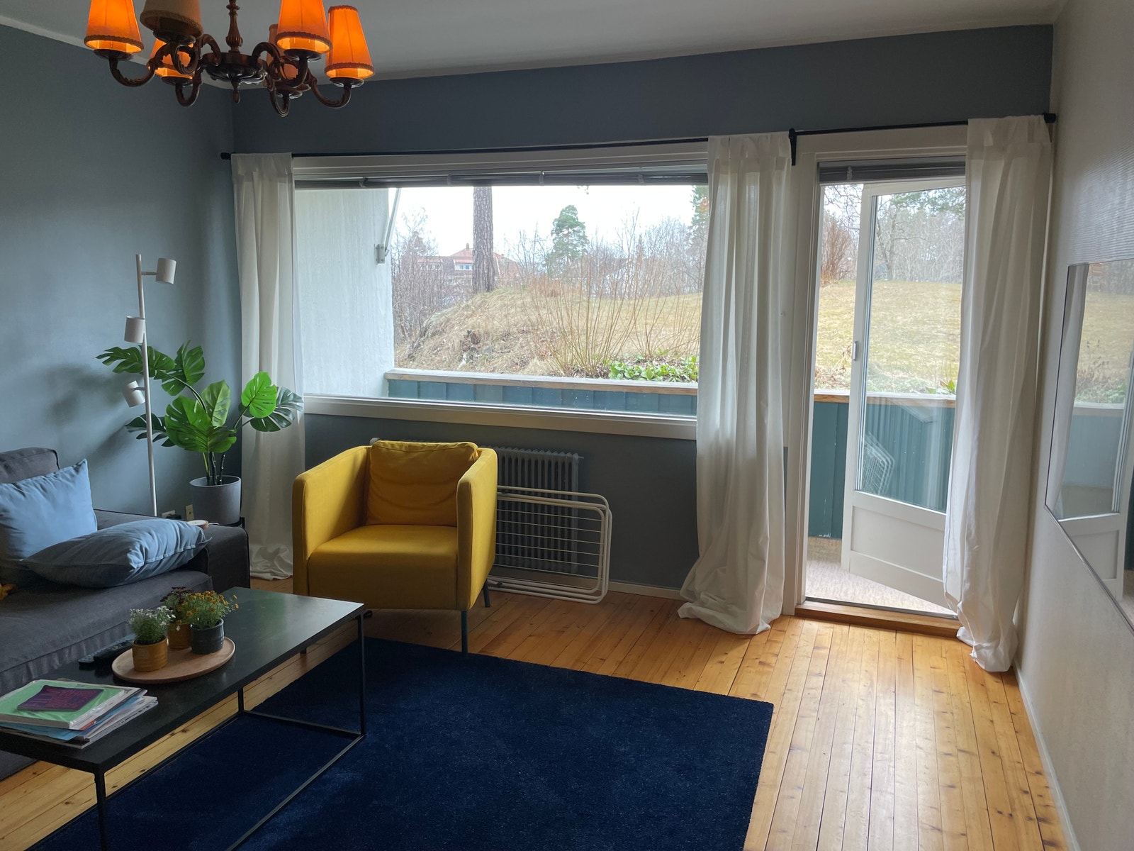 Stue - balkong Galleribilde