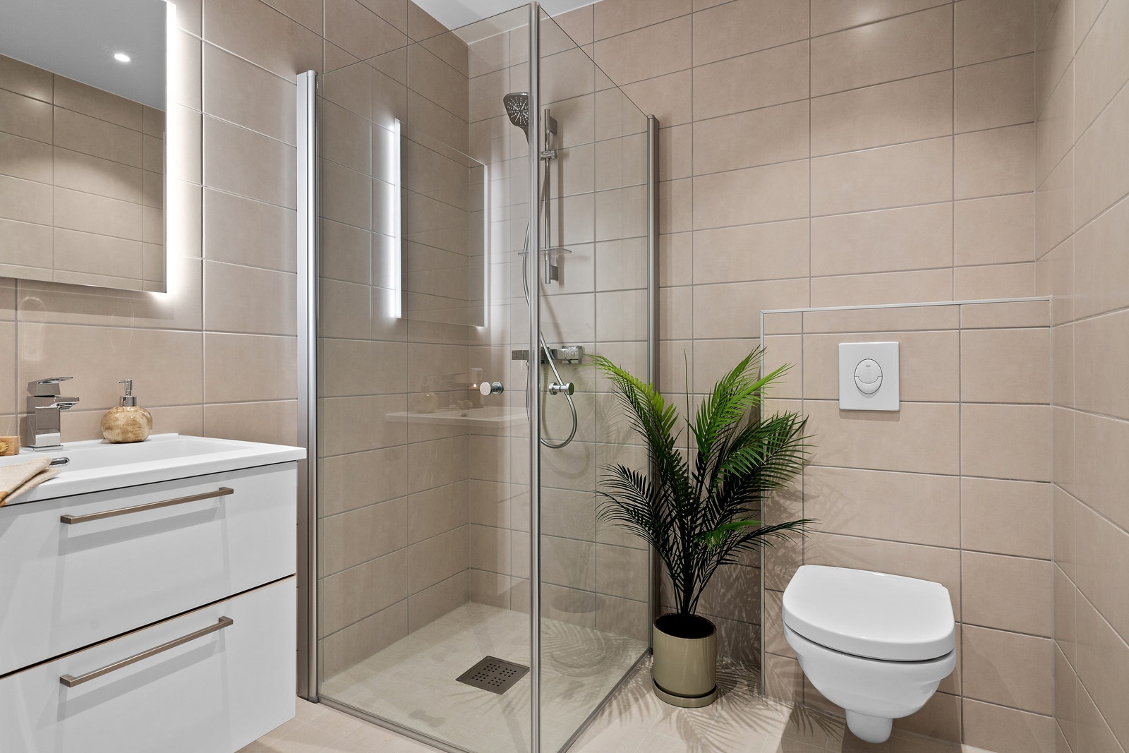 Ferdigstilt bolig av tilsvarende utforming som Eikelijordet 37 Galleribilde