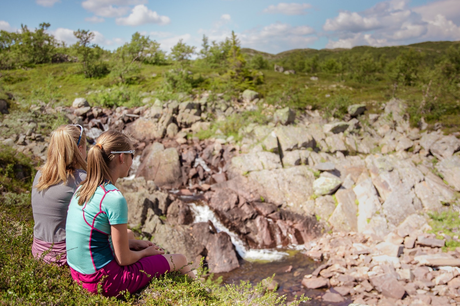 Dagalifjell, øvre Uvdal og Smådøl har familievennlig høyfjells terreng som innbyr til aktivitet hele året. Galleribilde