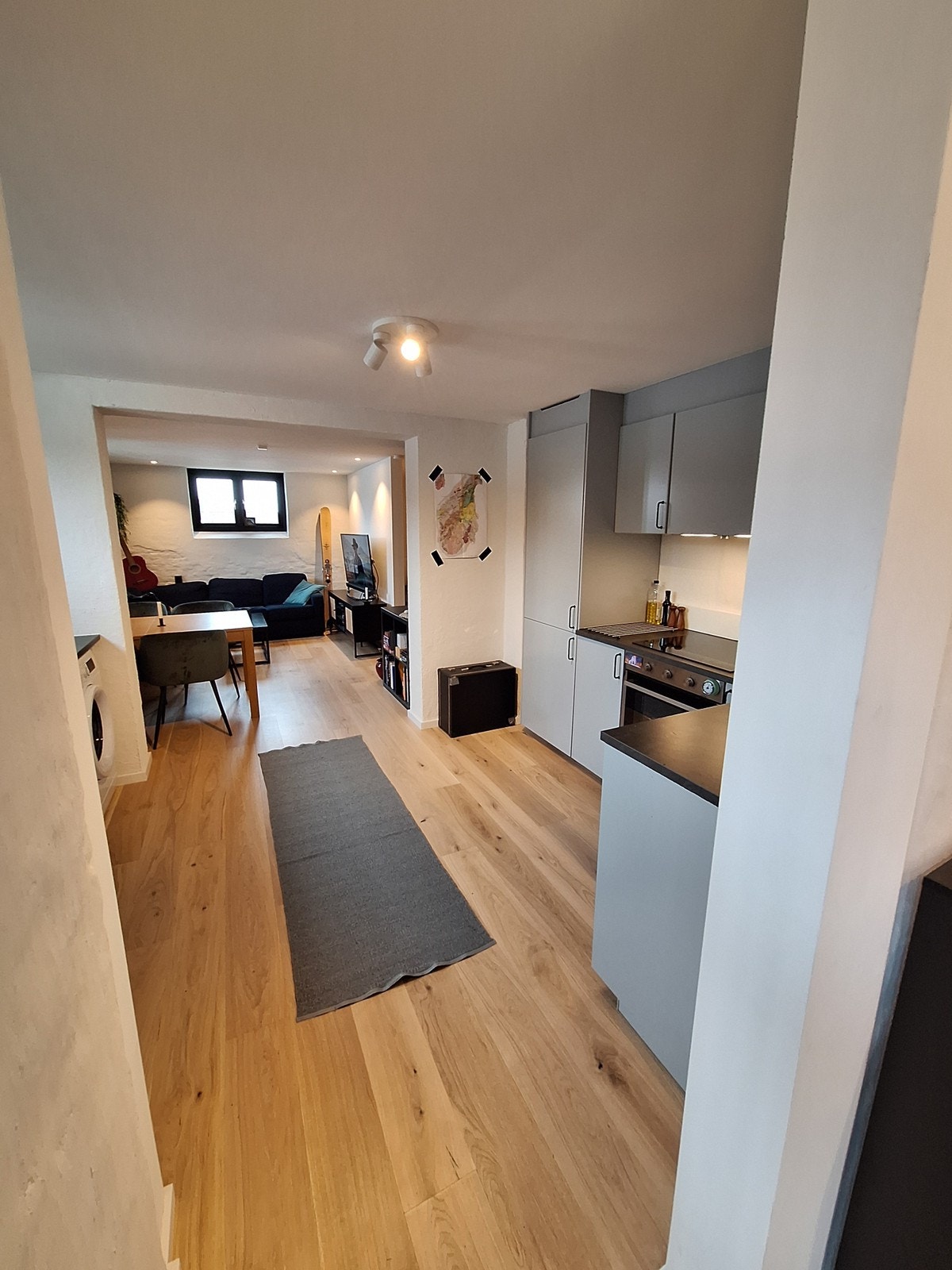 Kjøkken mot stue Galleribilde