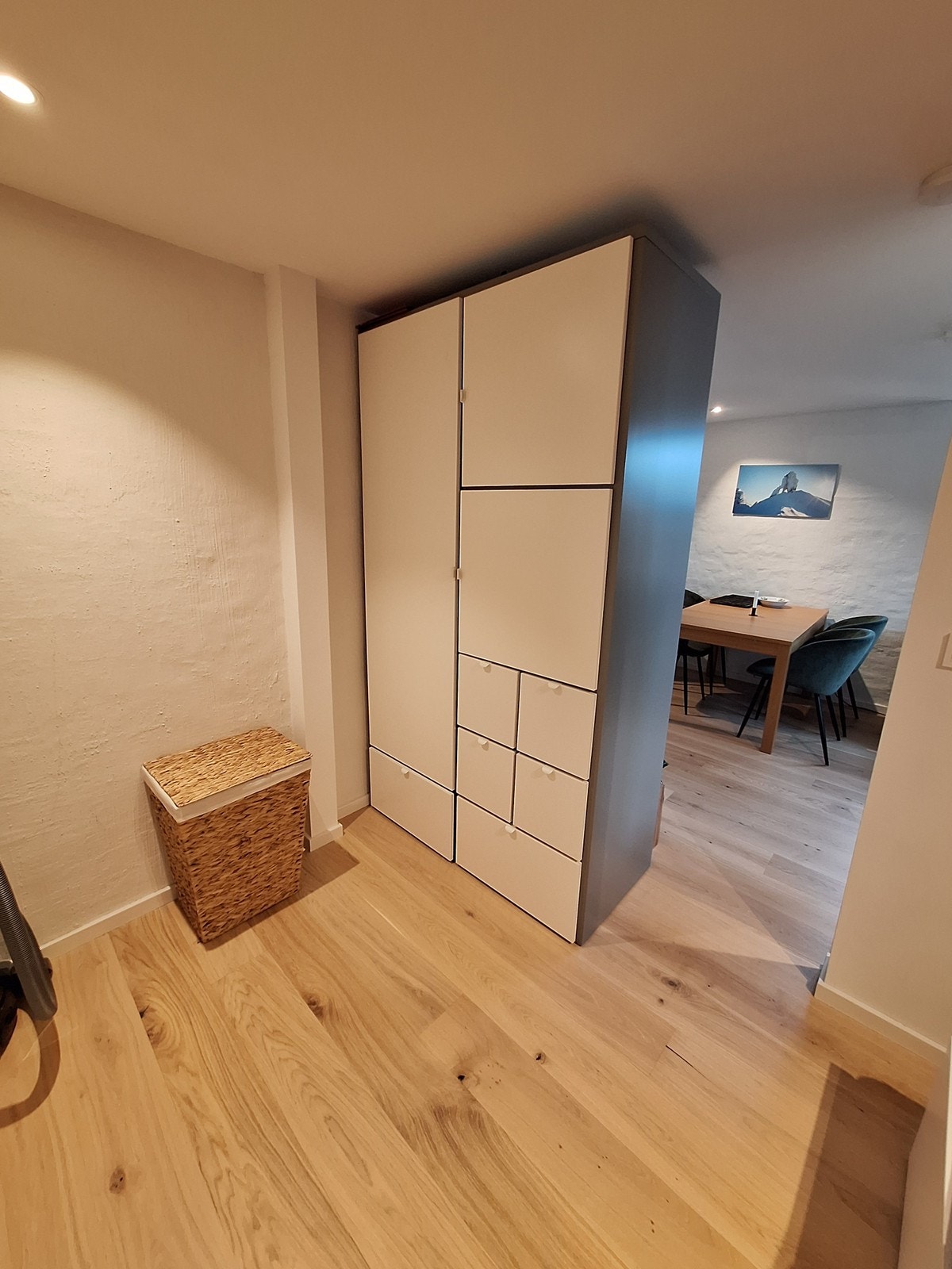 Garderobeskap sovealkove Galleribilde