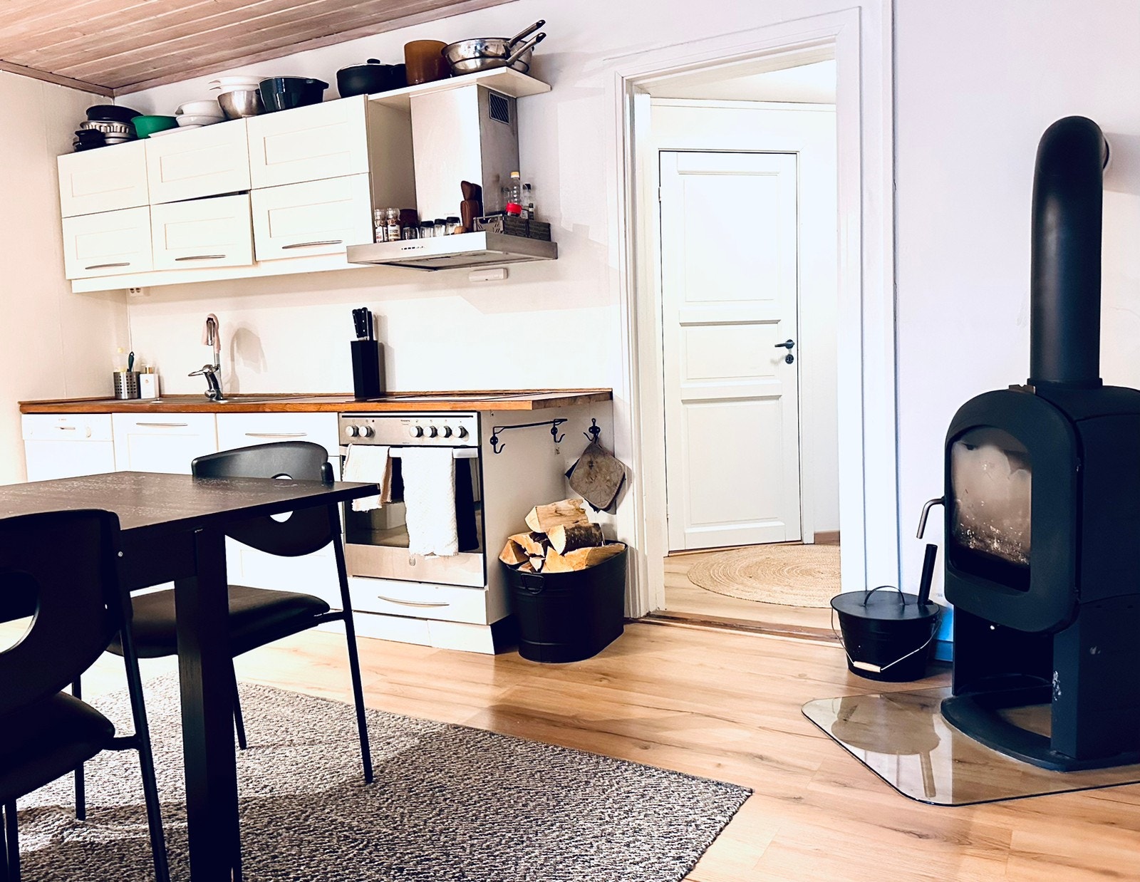 vedovn på kjøkkenet Galleribilde