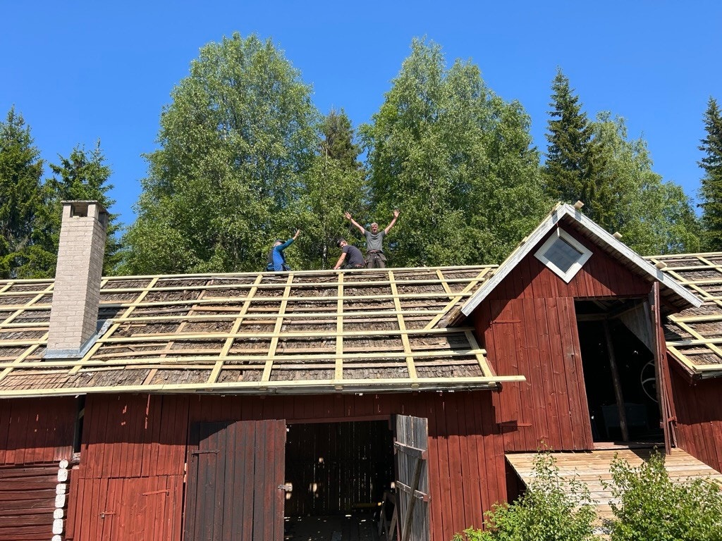 Utbedring låve. Galleribilde