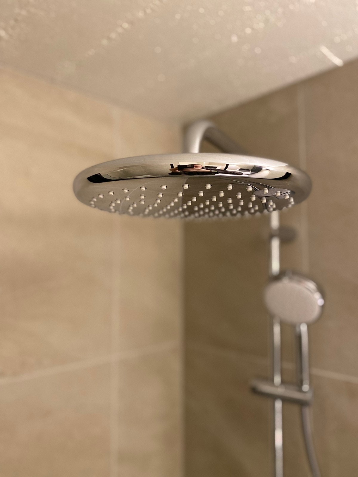 Grohe dusjhode / batteri Galleribilde