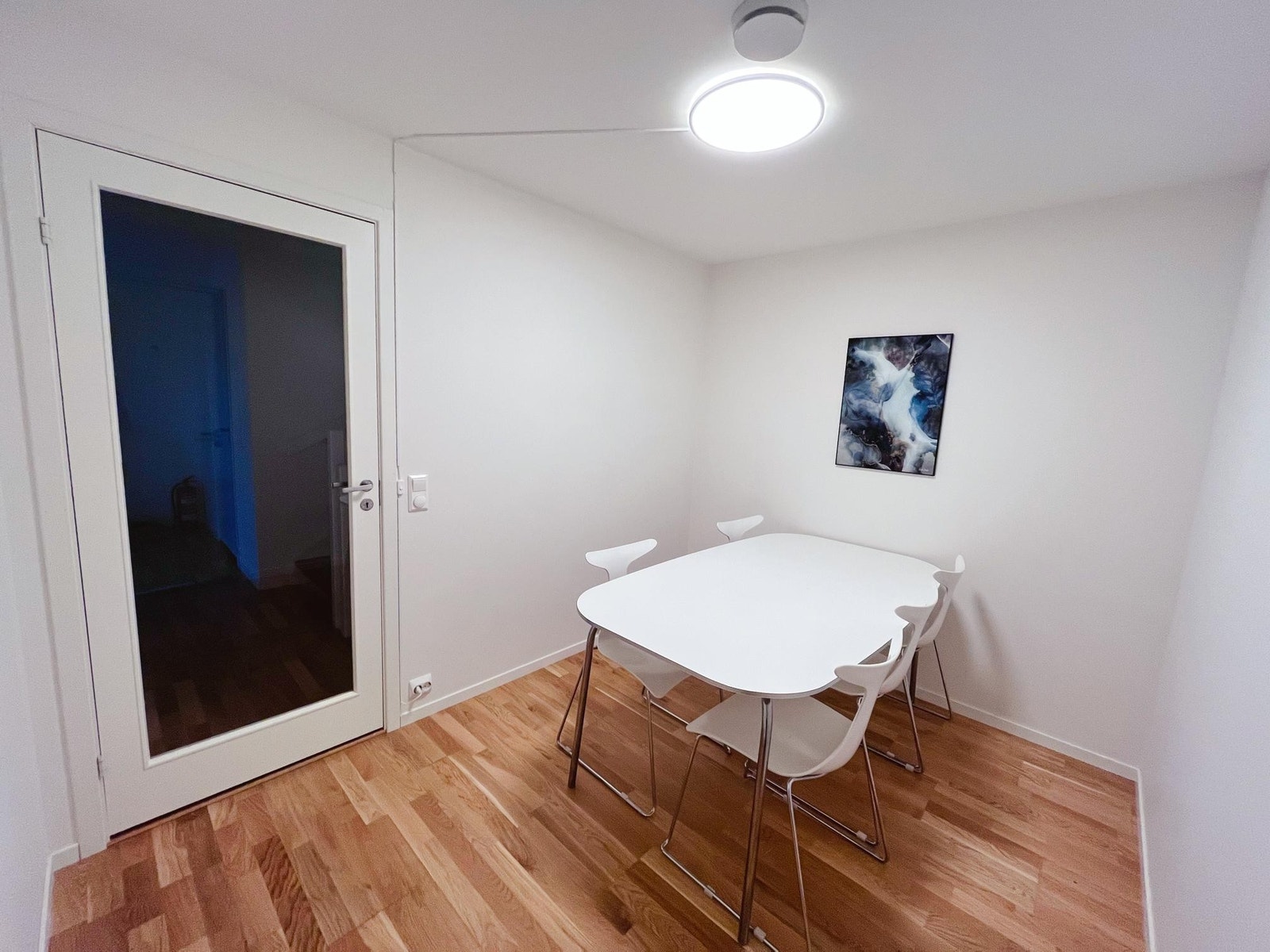 Spisestue/ dining area Galleribilde