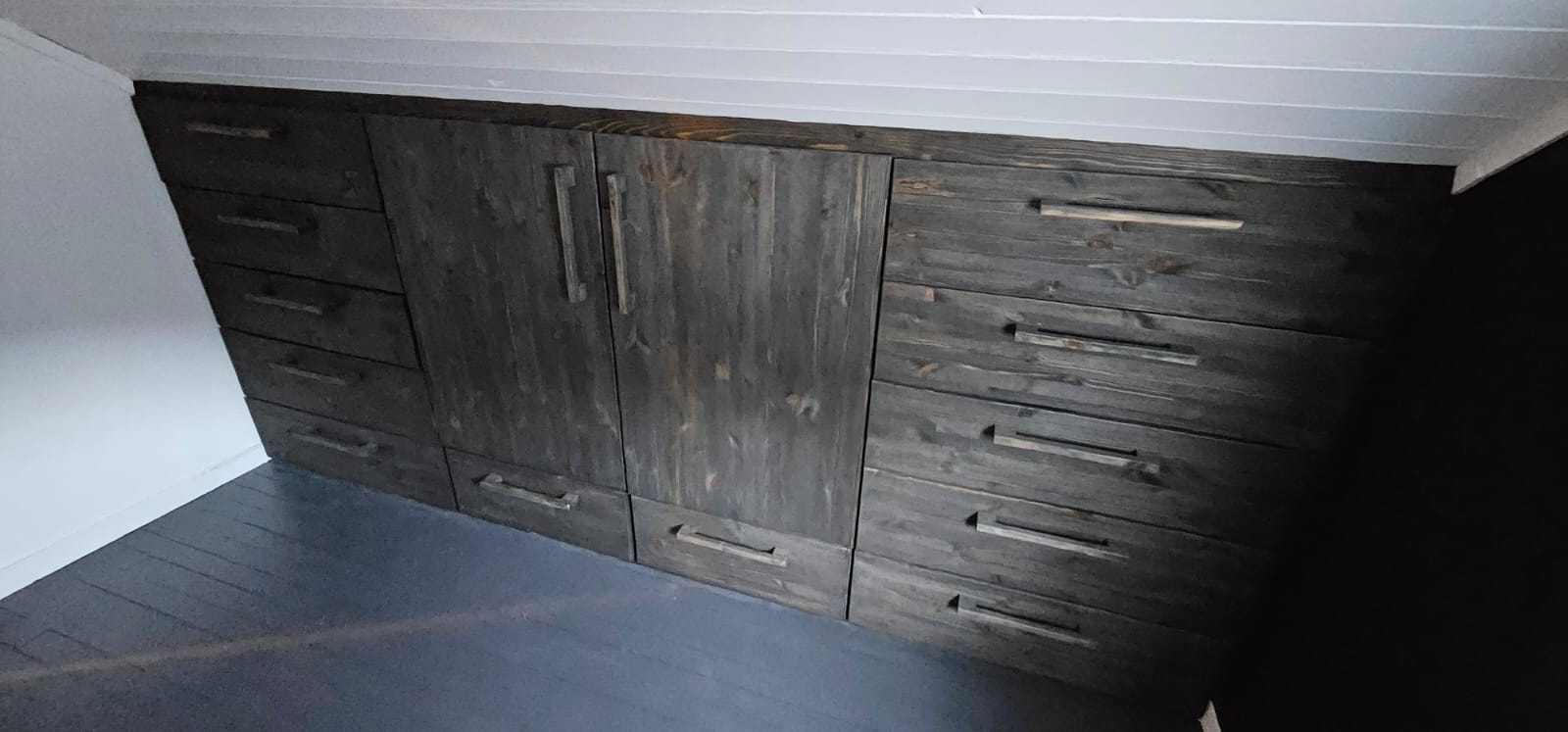 Stort Innebygd skap Galleribilde