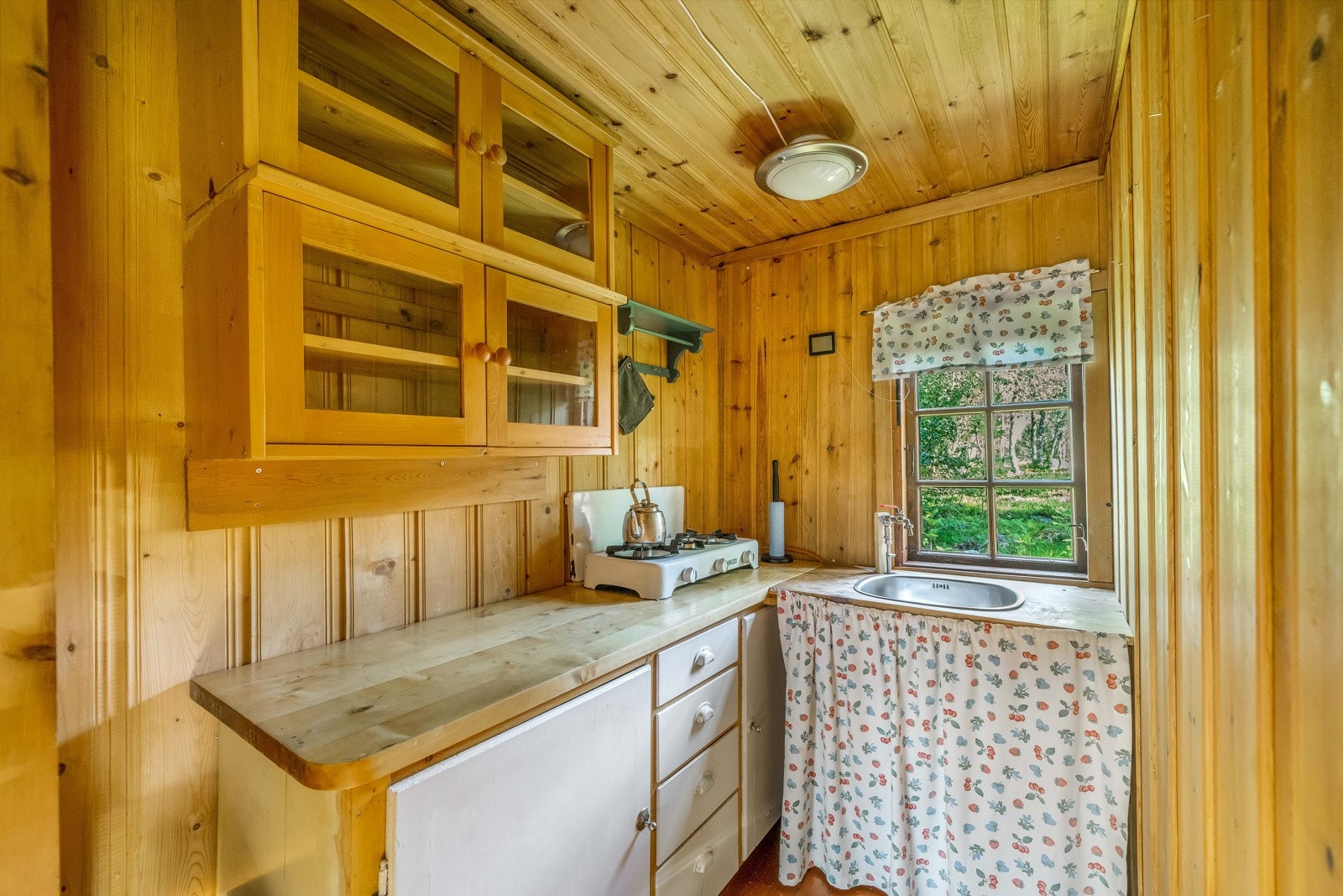 Kjøkkenet er enkelt utstyrt Galleribilde