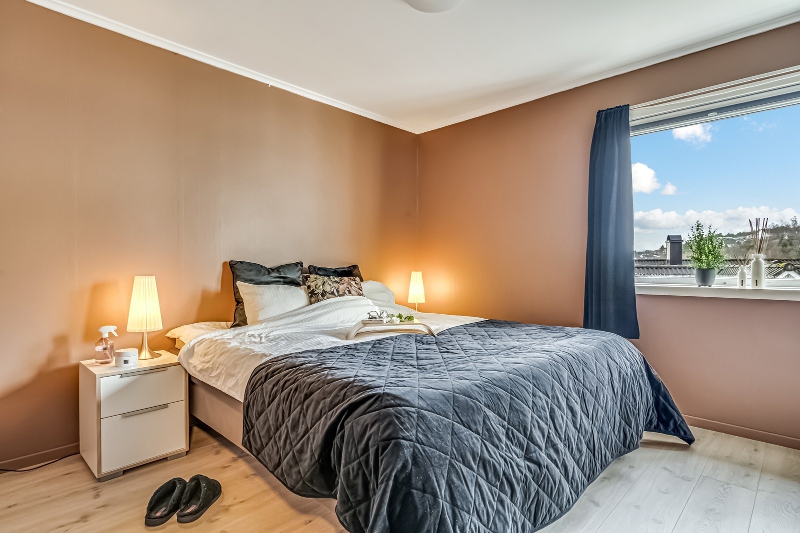 Hovedsoverom i hovedetasje Galleribilde