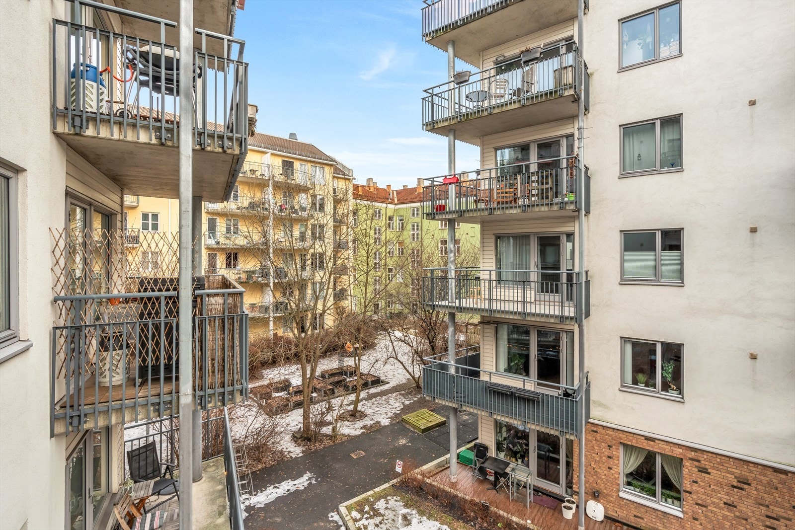 - Hyggelige fellesområder i bakgården - Galleribilde