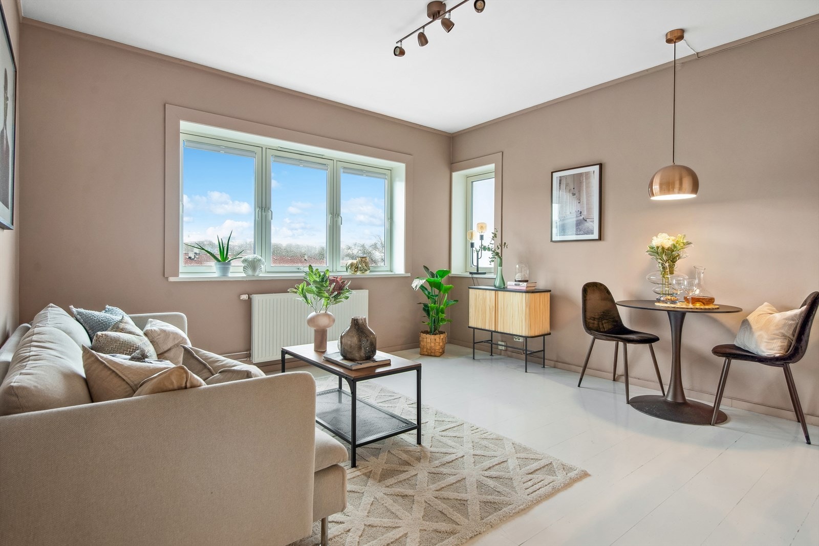 Velkommen til visning i Sars gate 52. Presenteres av Sonia & Ali v/ DNB Eiendom! Galleribilde