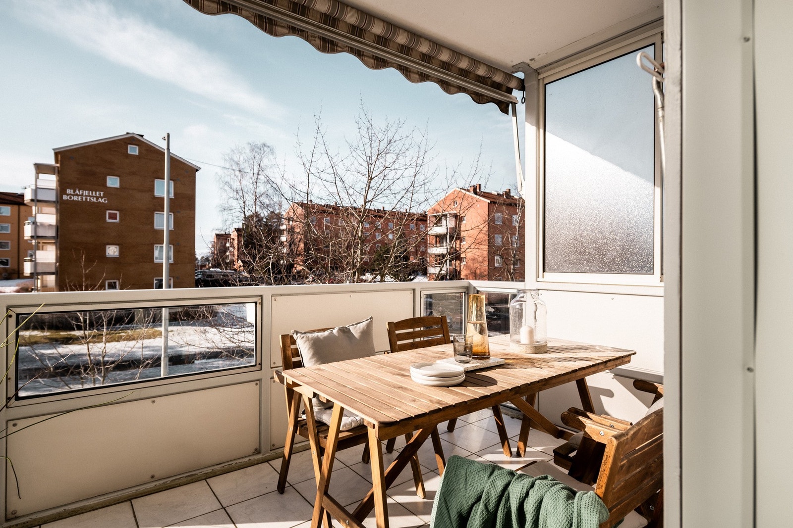 Flott balkong på ca. 8kvm med gode solforhold. Galleribilde