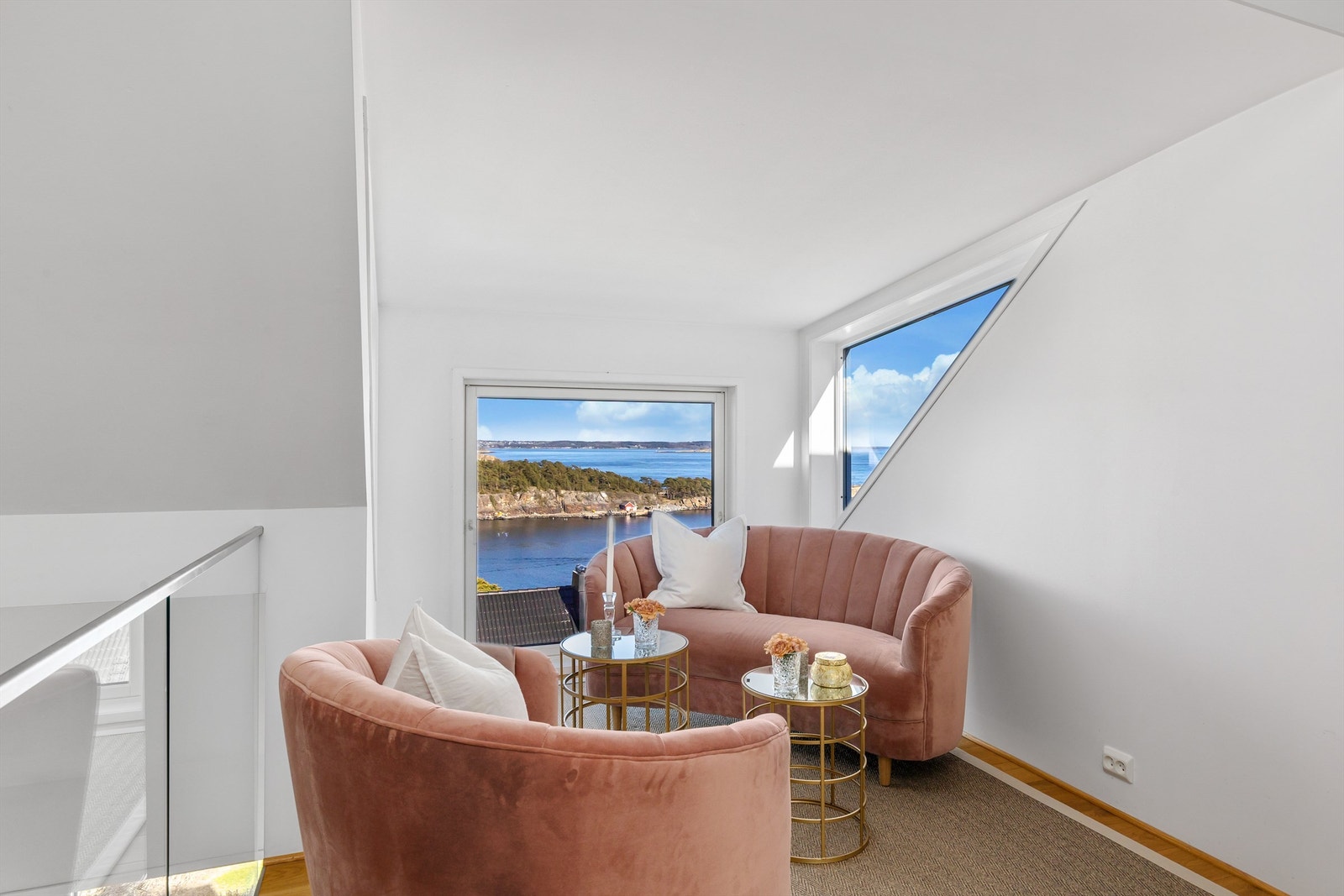 I 2. etasje er det en "tårnstue" med fantastisk utsikt. Galleribilde