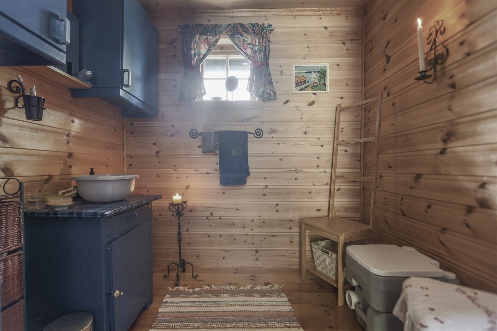 Baderommet er på 4,5 kvm. Galleribilde