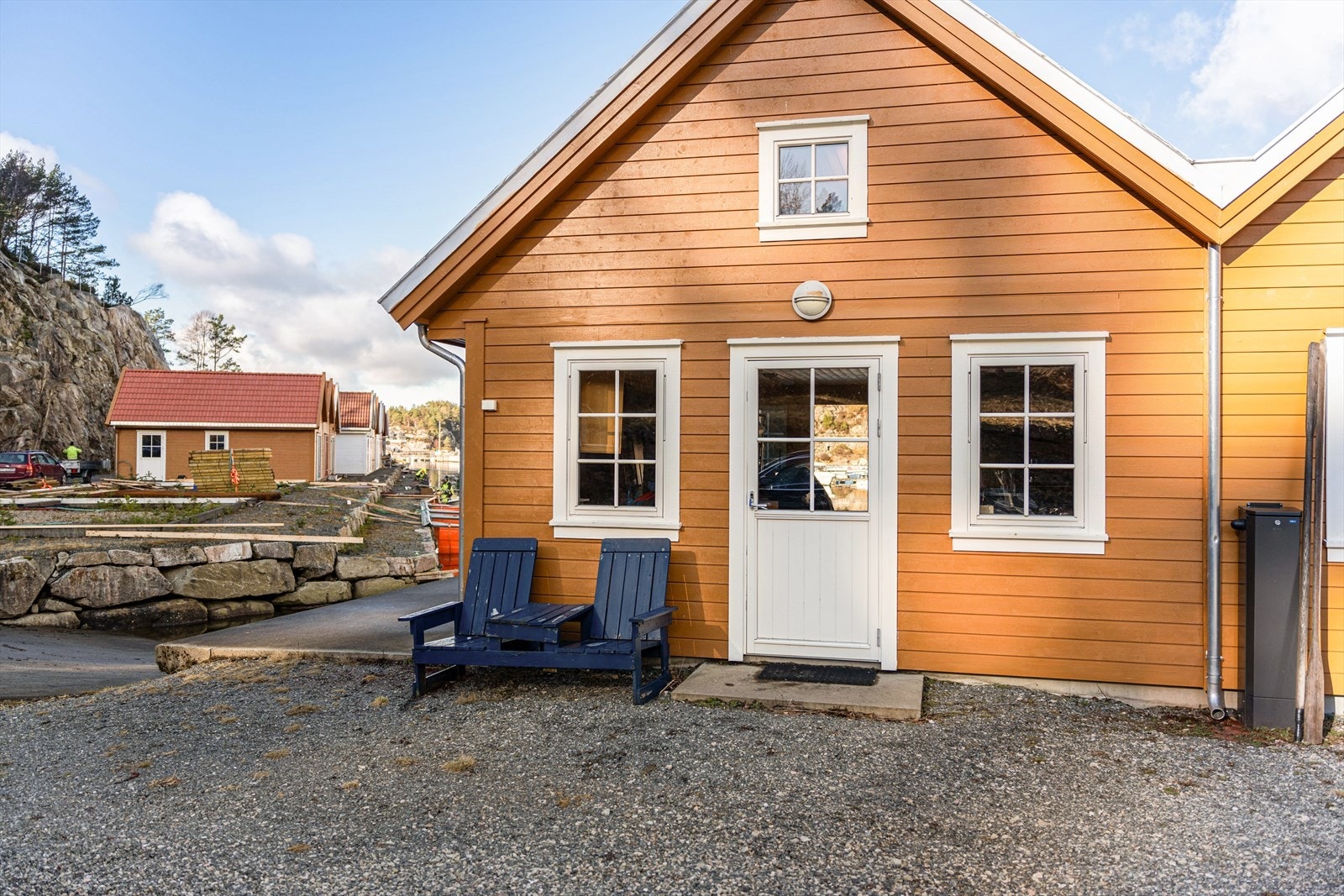 Naustet er innredet med naustrom i 1. etasje og loft (loft ikke målbart pga høyde) Galleribilde