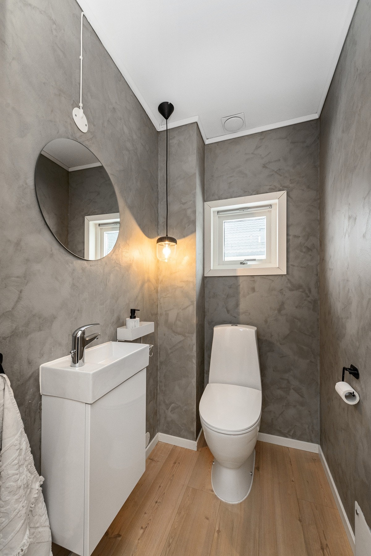 Praktisk med WC i 2. etg. Galleribilde