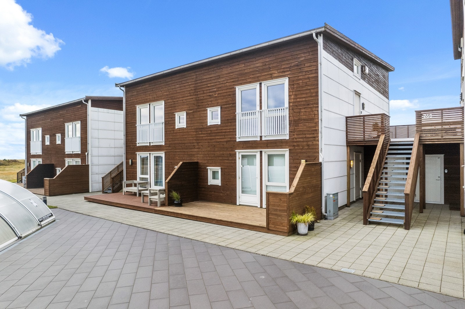 Adkomst via utvendige trapper. Galleribilde