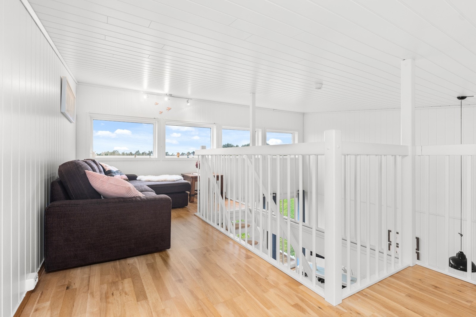 På hemsen er det en liten loftsue Galleribilde