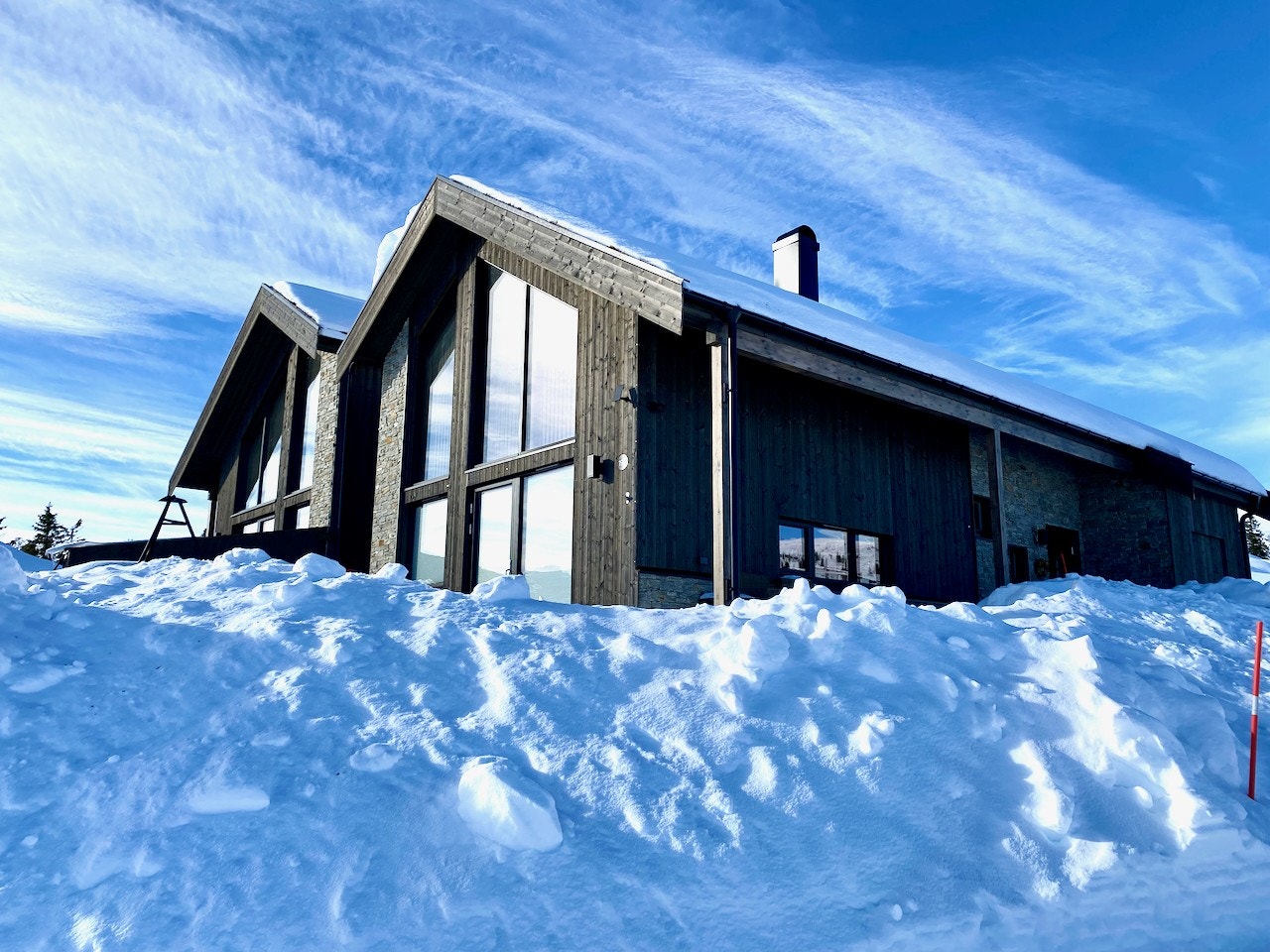 Fjellbu. Galleribilde