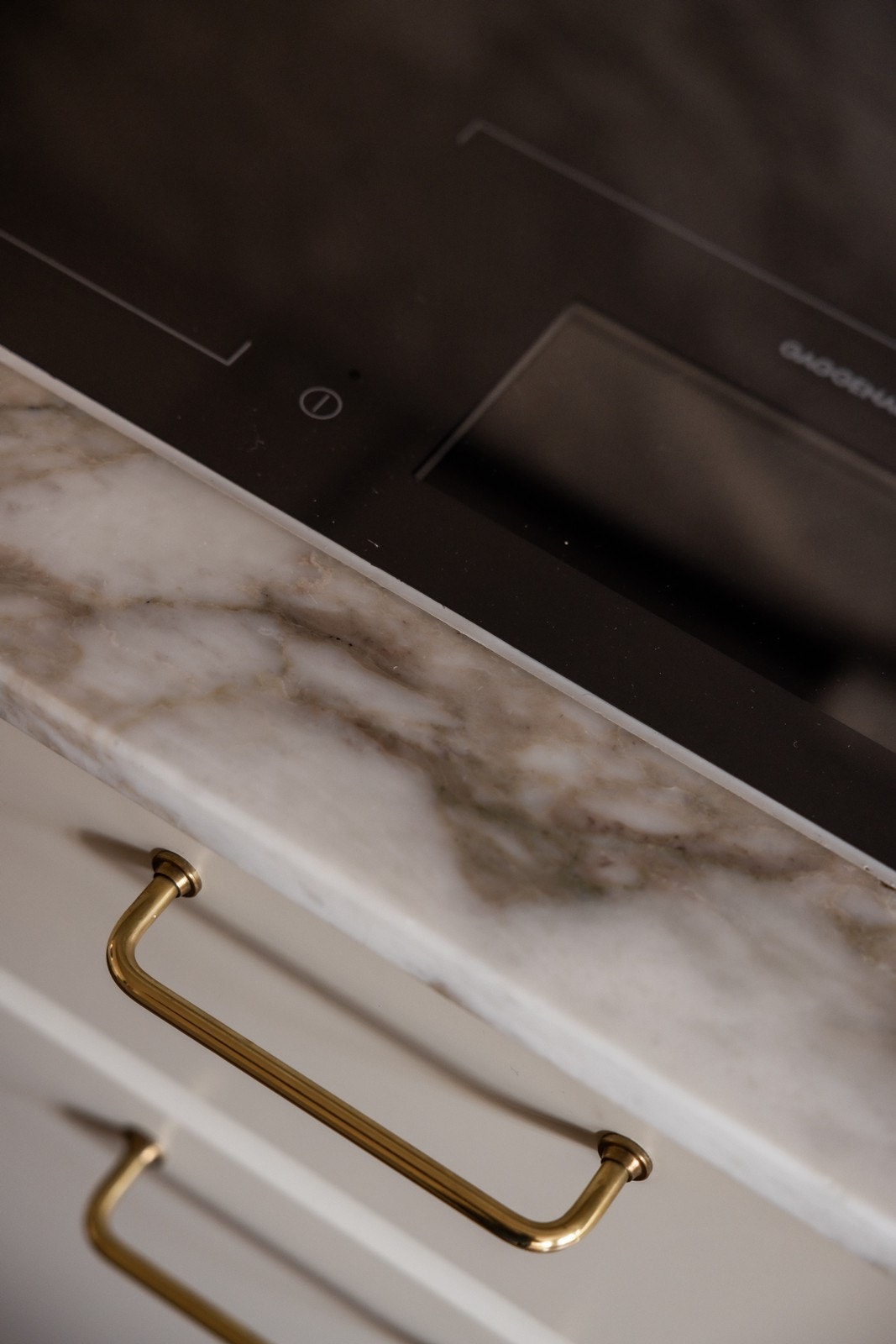 Diverse integrerte hvitevarer fra både Gaggenau og MIELE Galleribilde