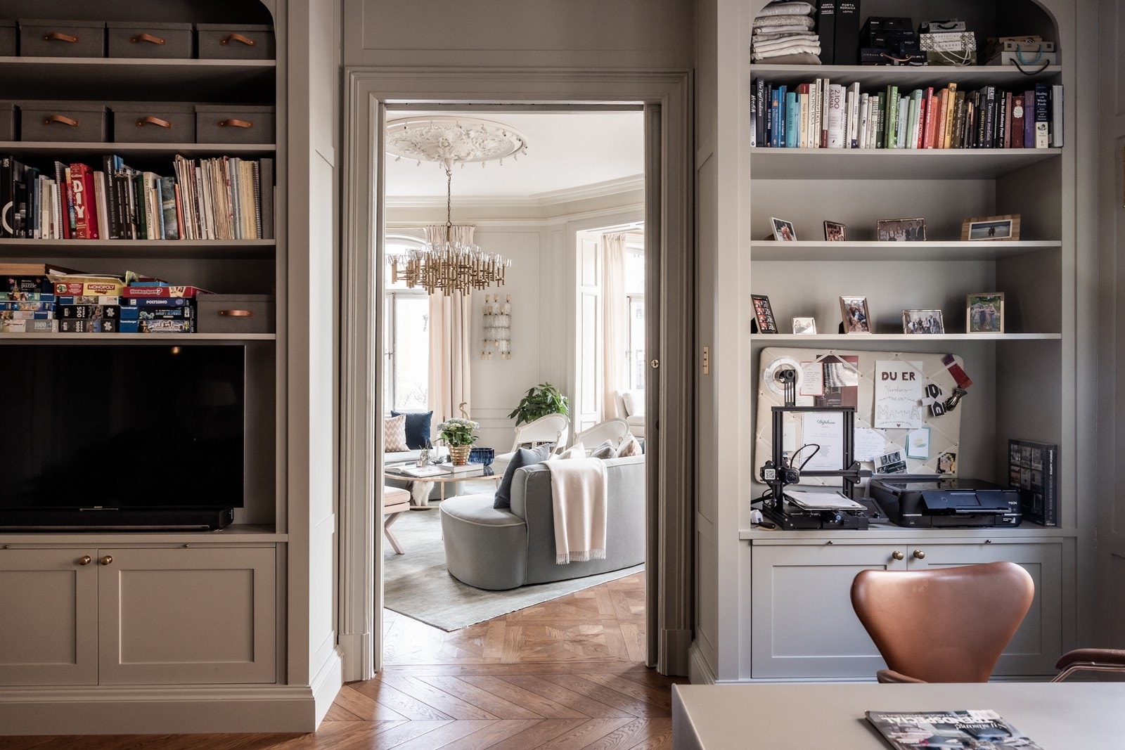 Rommet benyttes også som TV-stue eller (ved behov) soverom nr. 4 meg egen inngang fra felles trapperom Galleribilde