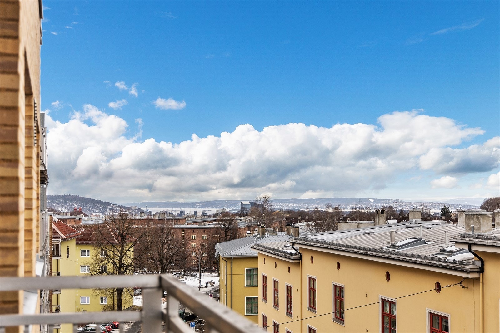 Velkommen til denne attraktive og lyse leiligheten i Hans Nielsen Hauges gate 29A! Galleribilde