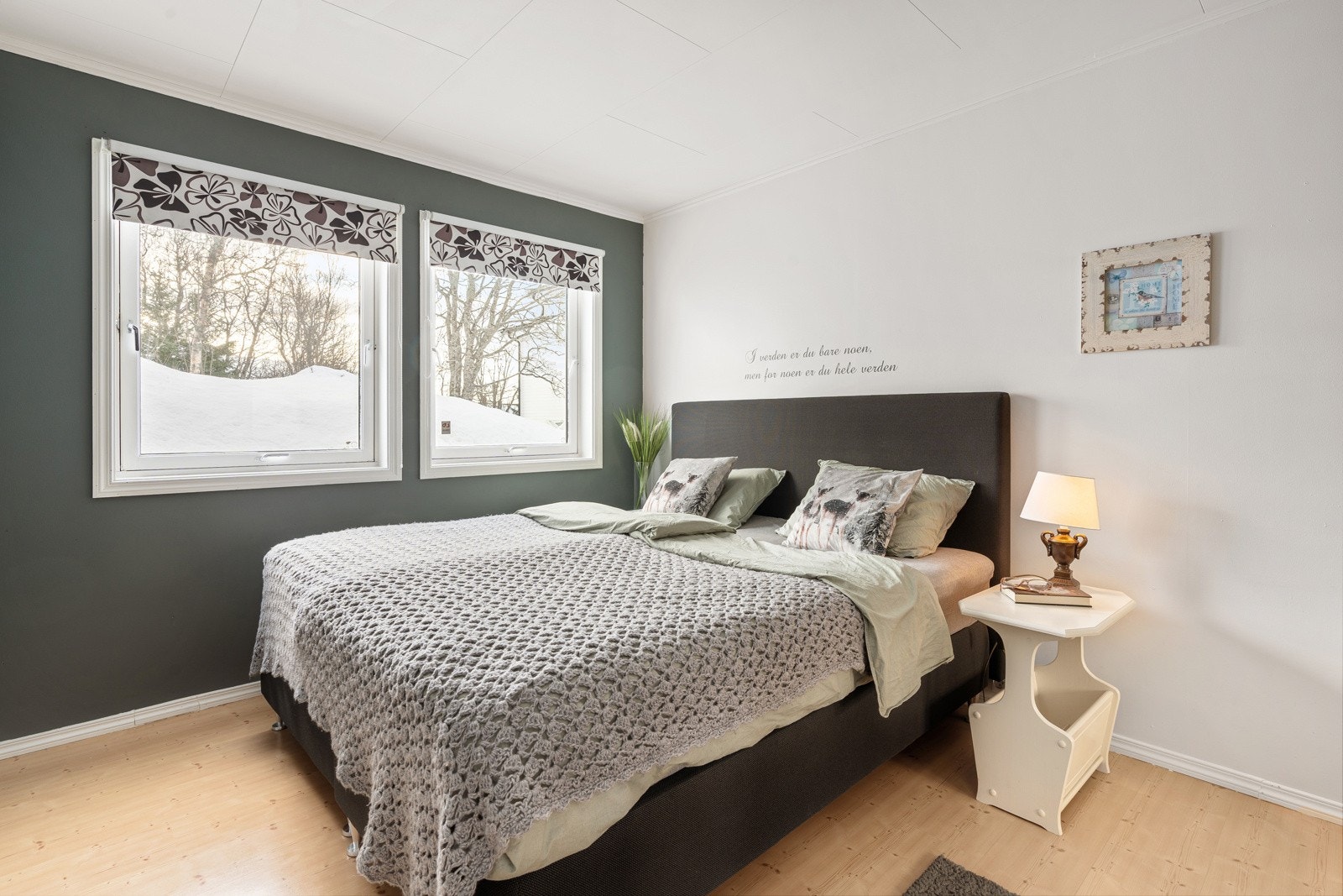 Boligen har tre svært gode og romslige soverom. Galleribilde