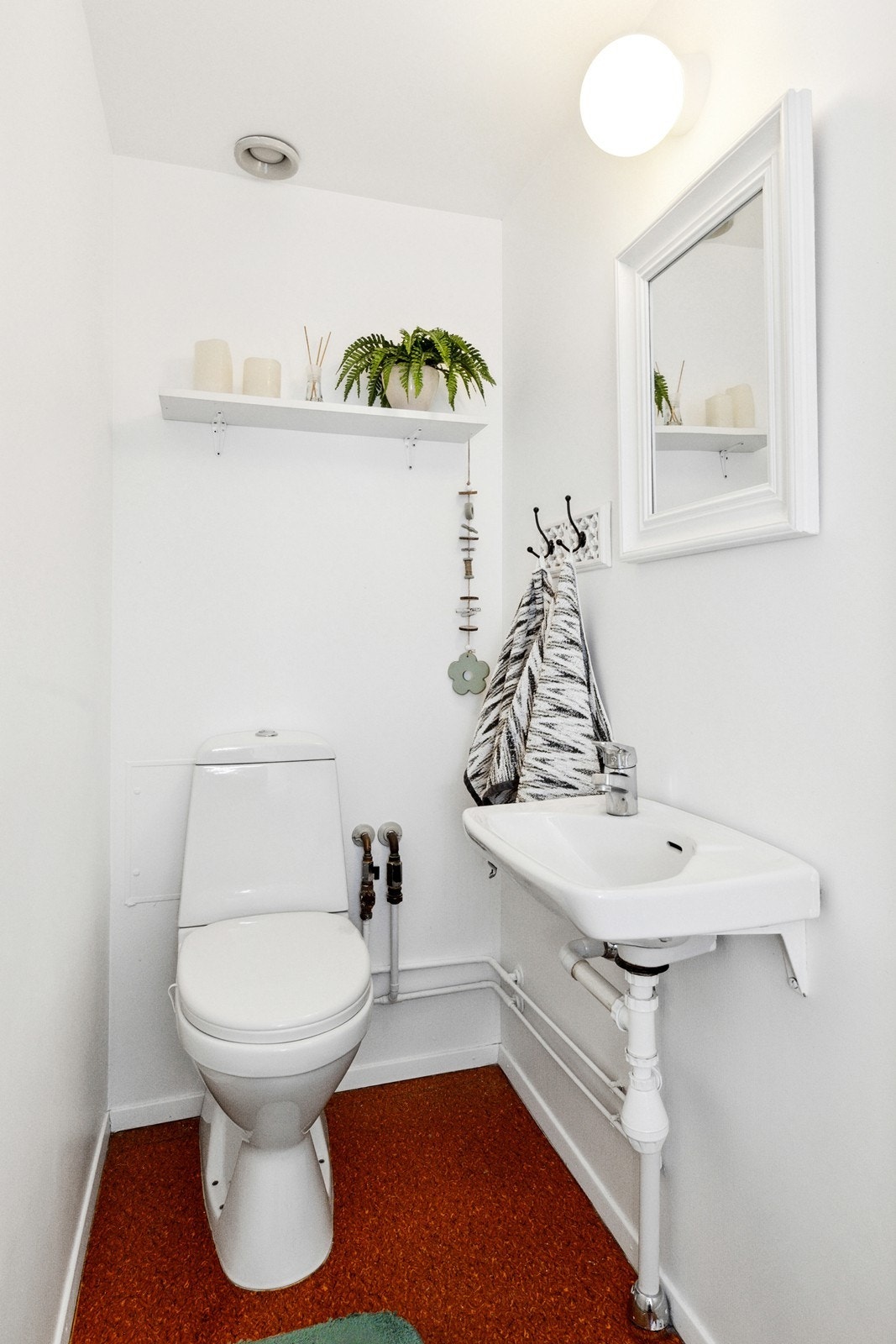 Toalettrom Galleribilde