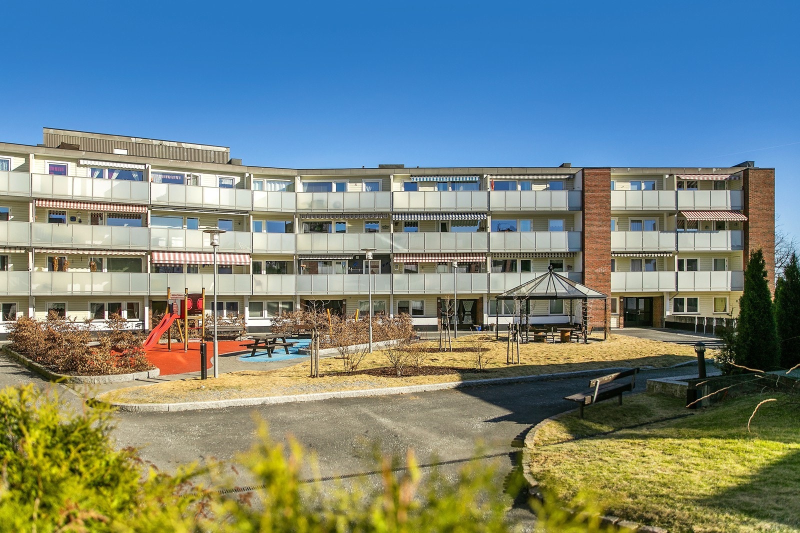 Eiendomsmegler 1 v/Frode Eriksen presenterer St. Nikolas Gate 18 Galleribilde