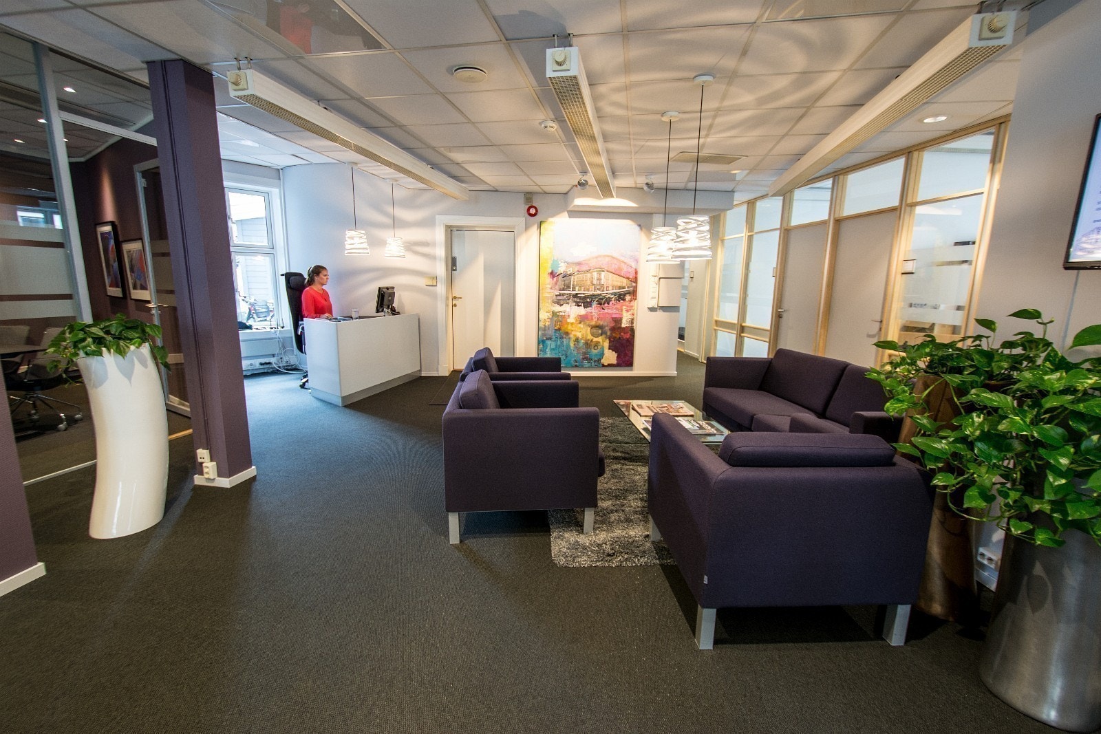 Resepsjon med sittegruppe Galleribilde