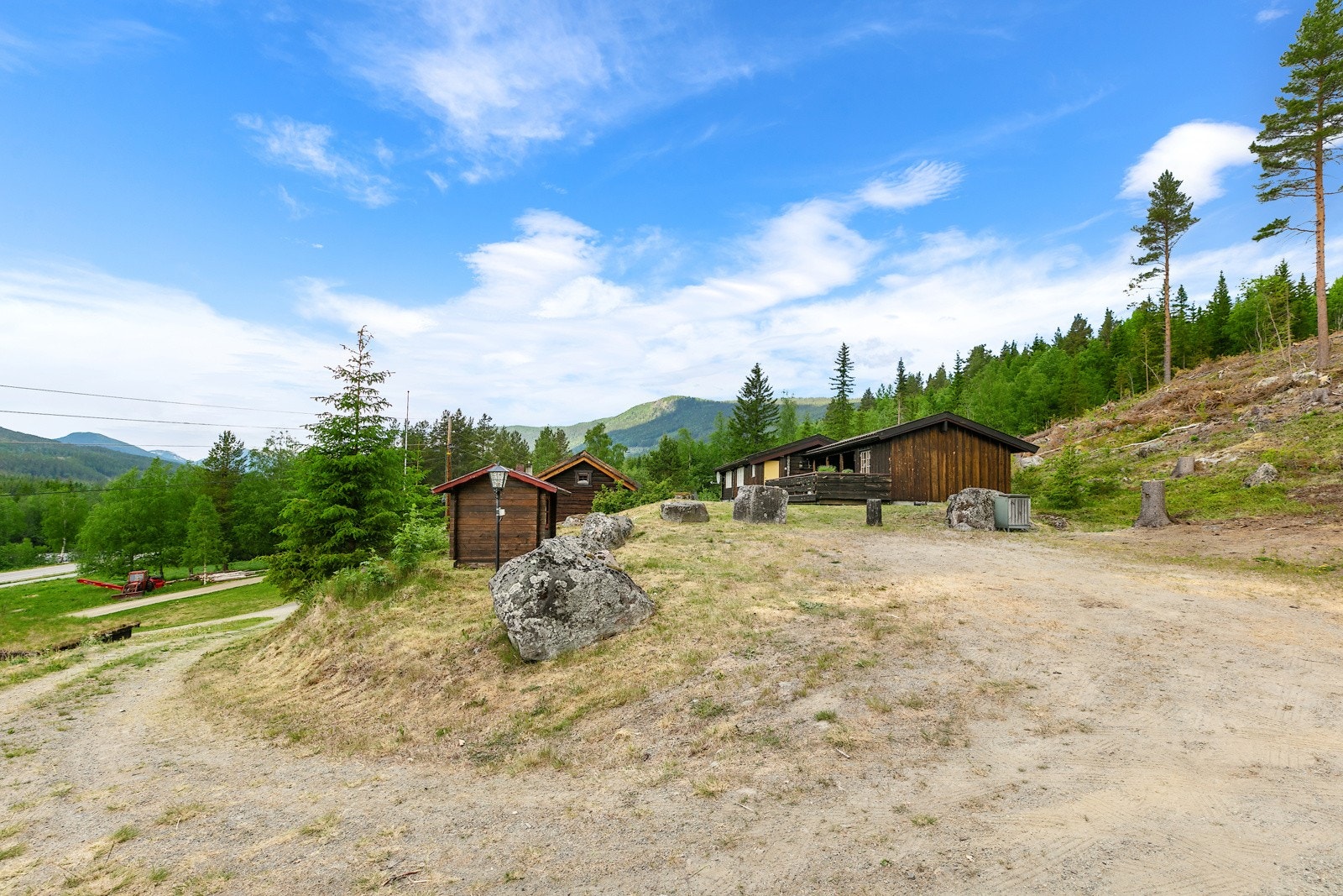 Hytta, dukkestue og stabbur Galleribilde