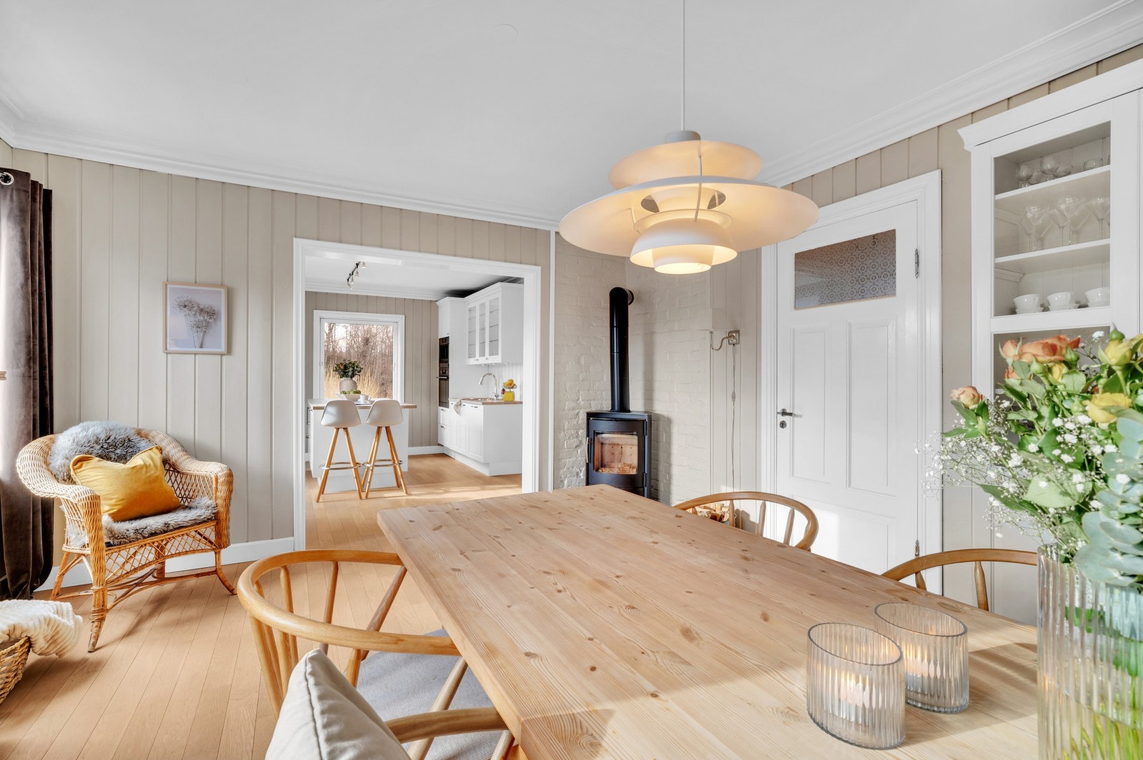 Spisestuen kan også bli omgjort til et ekstra soverom. Rommet måler 15,9m². Galleribilde