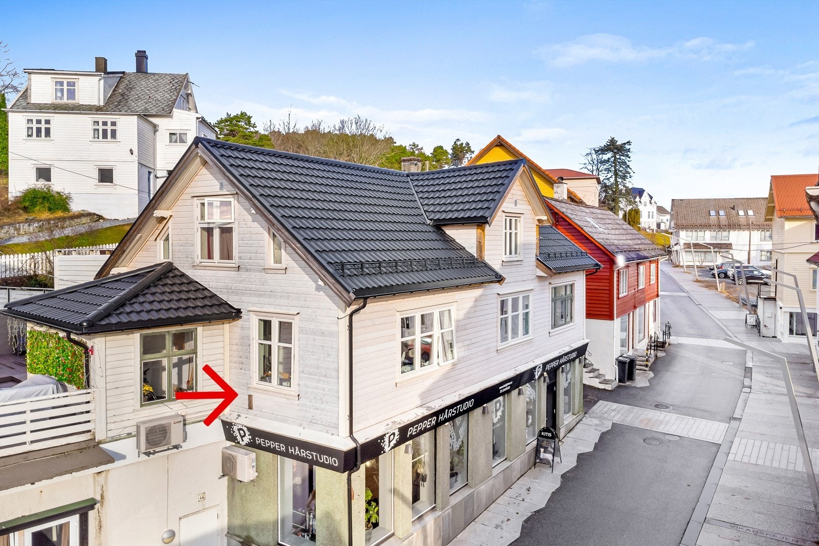 Velkommen til Borggata 44 - Presentert av Eiendomsmegler Vest v/ Gudny Eldøy Kydland. Galleribilde