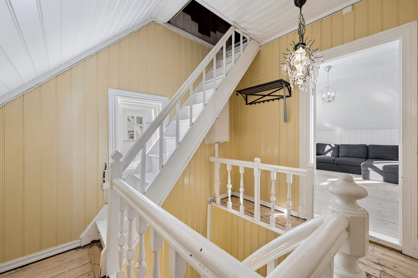 Trappegang med adkomst til loft Galleribilde