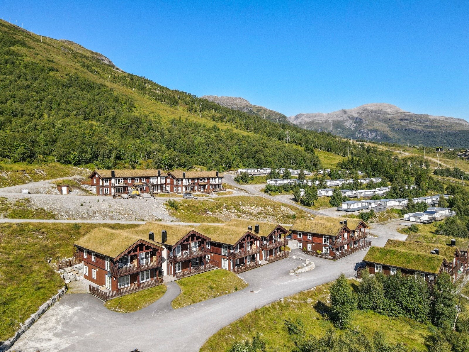 Fra eiendommen er det kort gangavstand til både skitrekket og skiløype Galleribilde