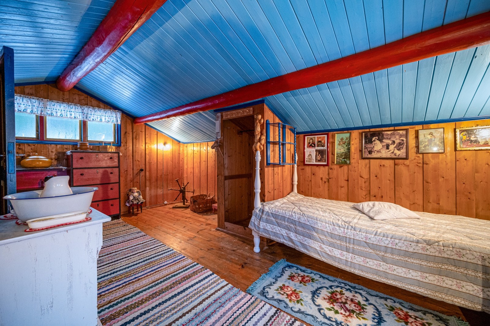 Stabbur 2. etasje Galleribilde