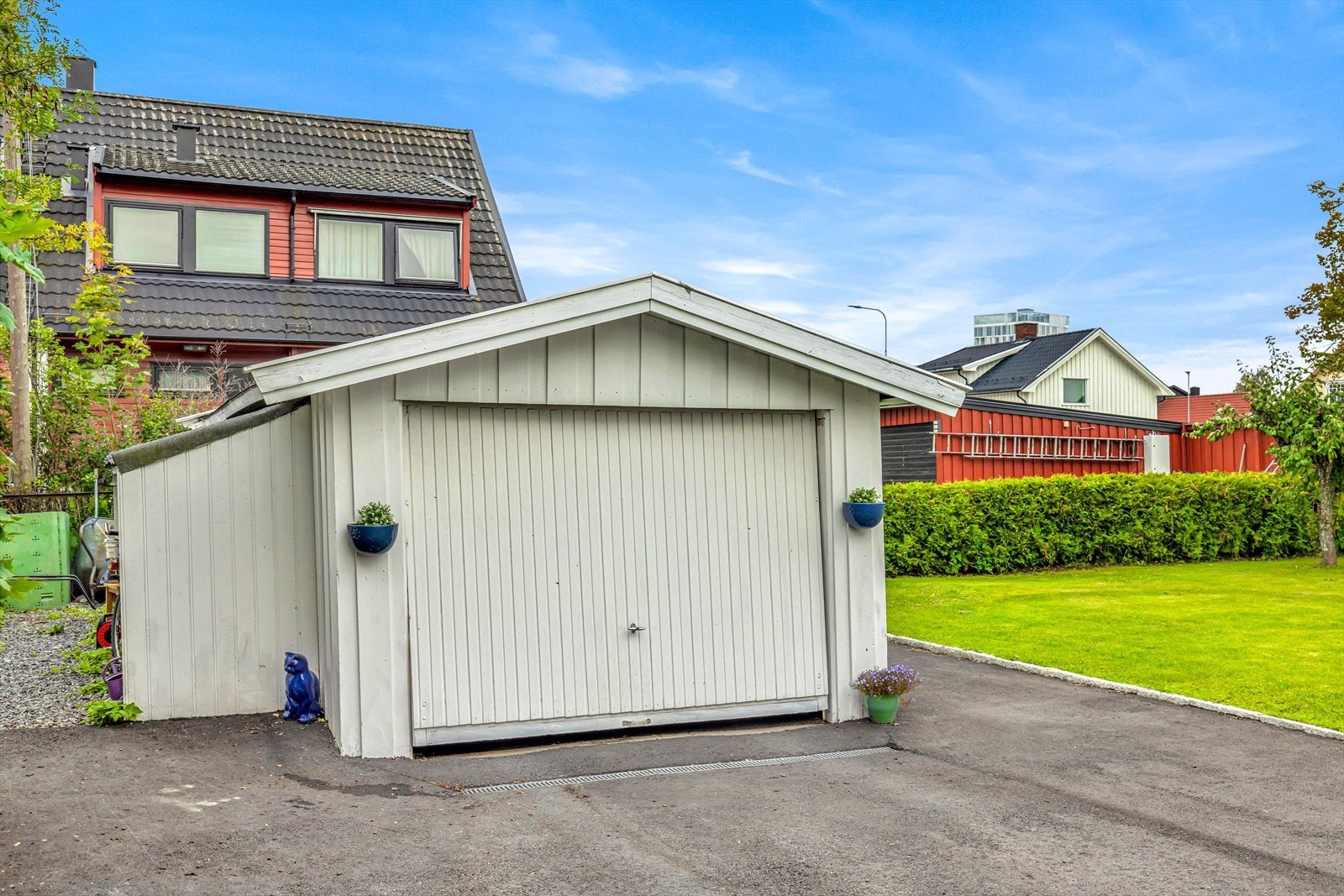 Garasje. Galleribilde