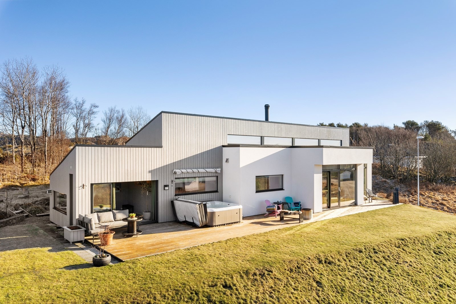 Stilig bolig med fine detaljer! Galleribilde