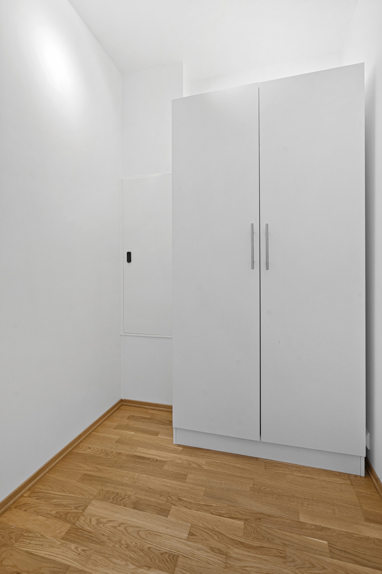 Romslig, praktisk innvendig bod Galleribilde