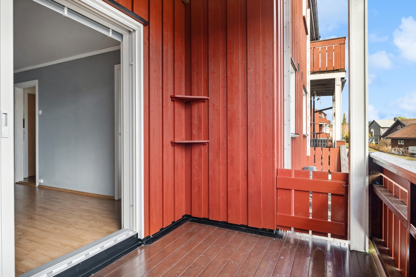 Overbygd terrasse på ca. 6 m² Galleribilde
