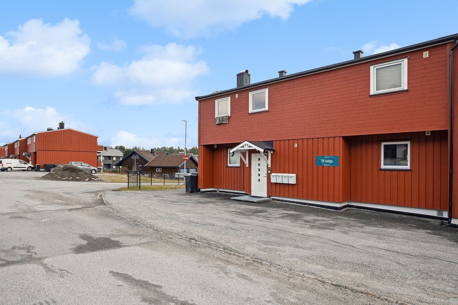 Eiendommen har gode sol- og lysforhold Galleribilde