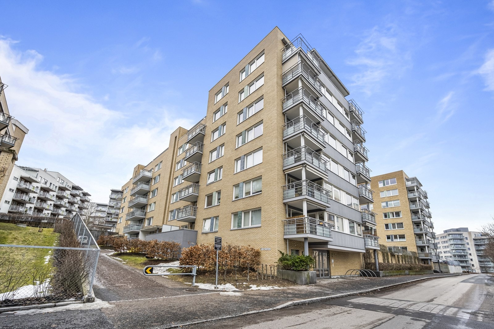 Selgers favorittsteder i nærområdet har blitt Tiffanys på Bjølsen og Åpent Bakeri på Torshov. Galleribilde