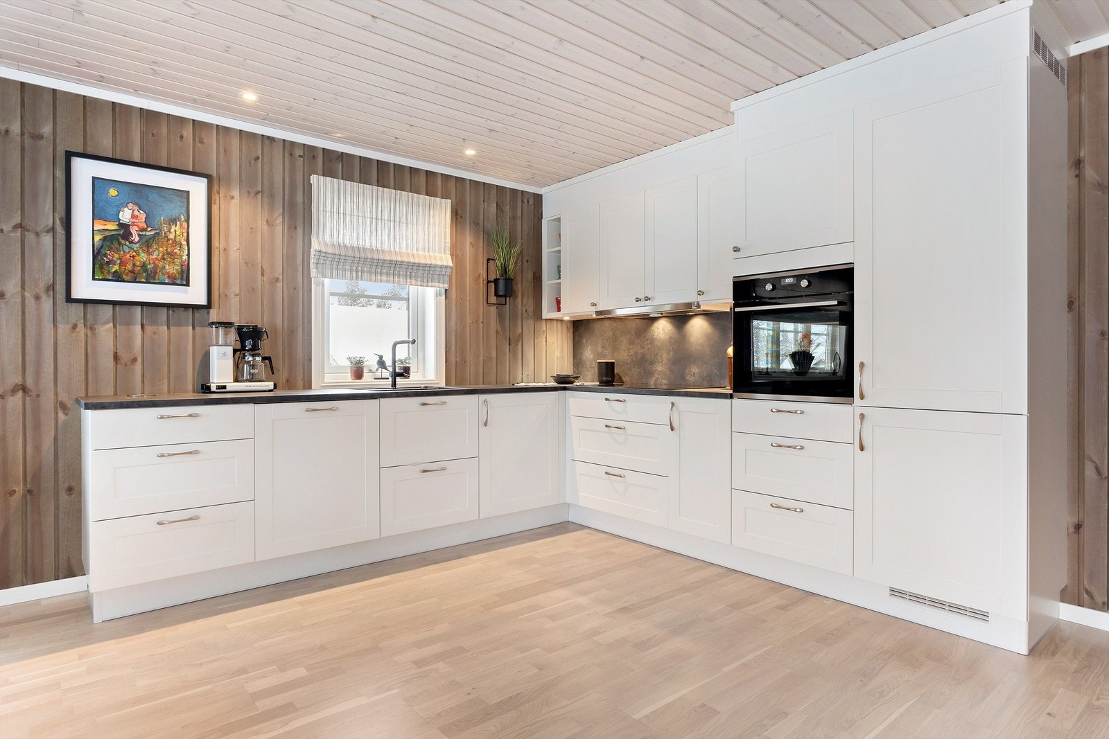 Kjøkken - fra et tidligere prosjekt. Galleribilde