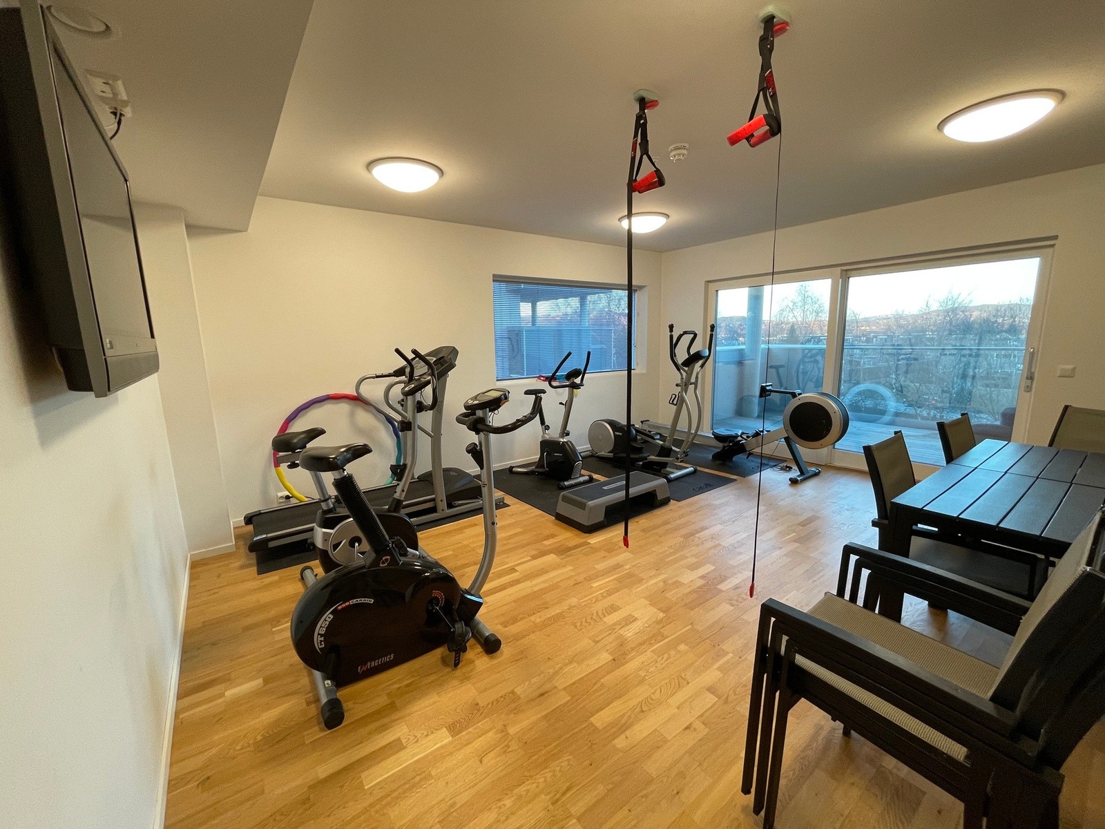 Felles treningsrom for beboerne i borettslaget. Galleribilde