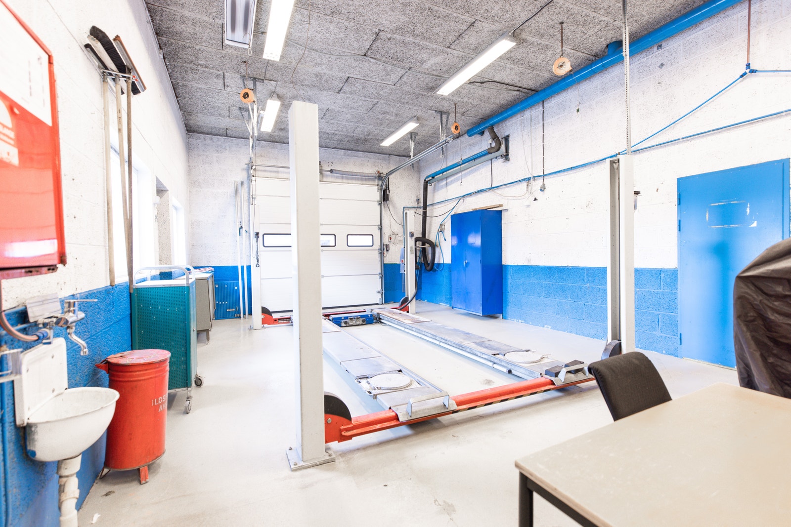 Verksted med innkjøring fra vest Galleribilde