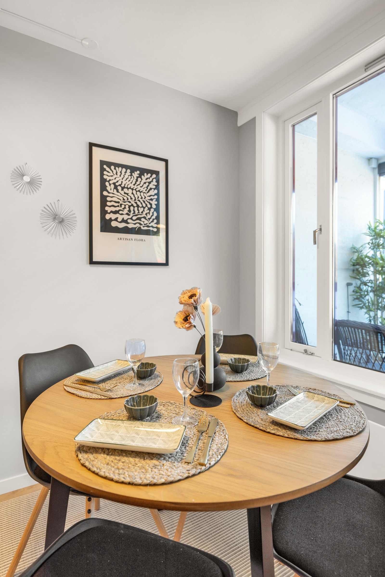 Plass til spisebord ved kjøkkenet Galleribilde