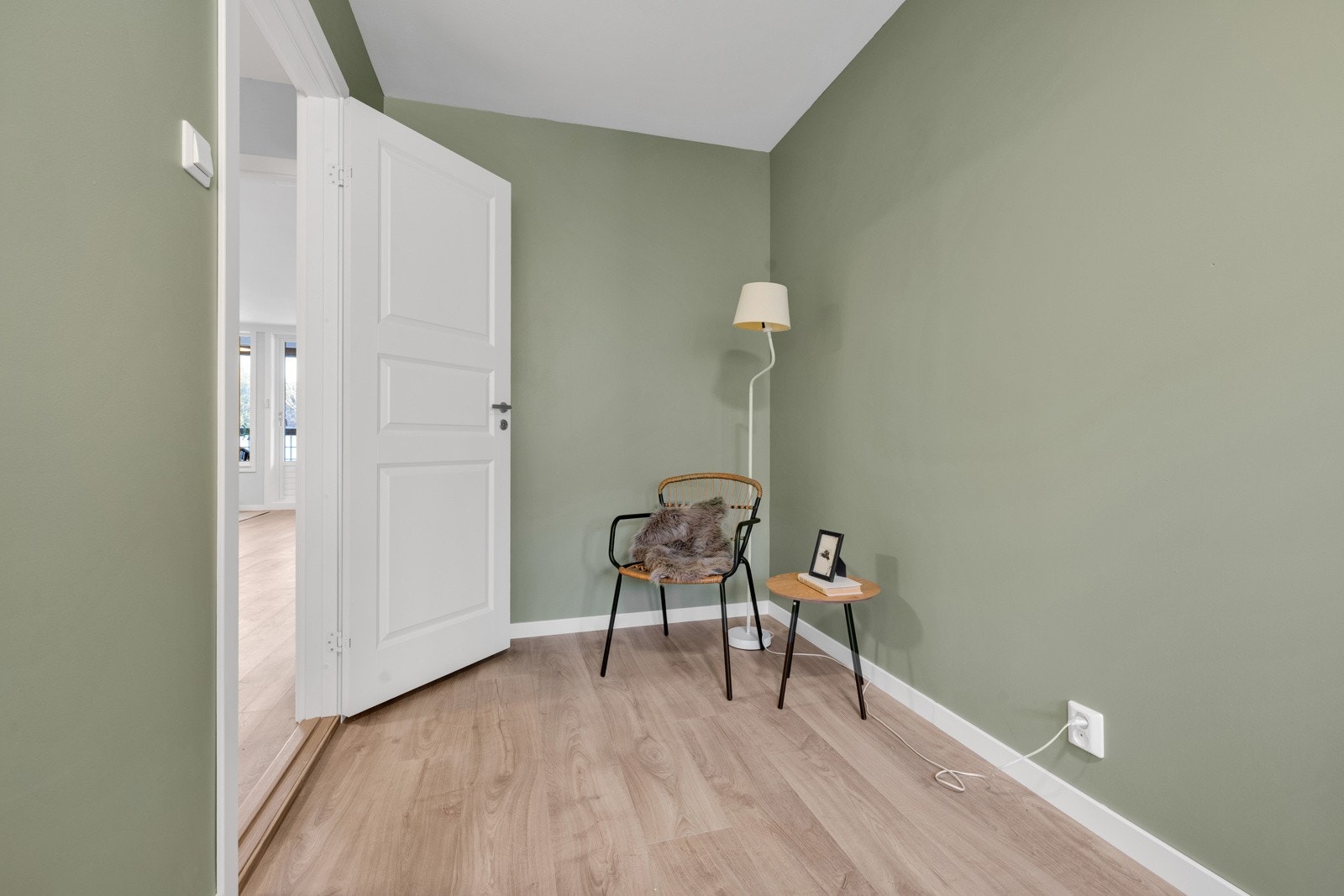 soverom nr. 3 med plass til seng og garderobeskap. Galleribilde