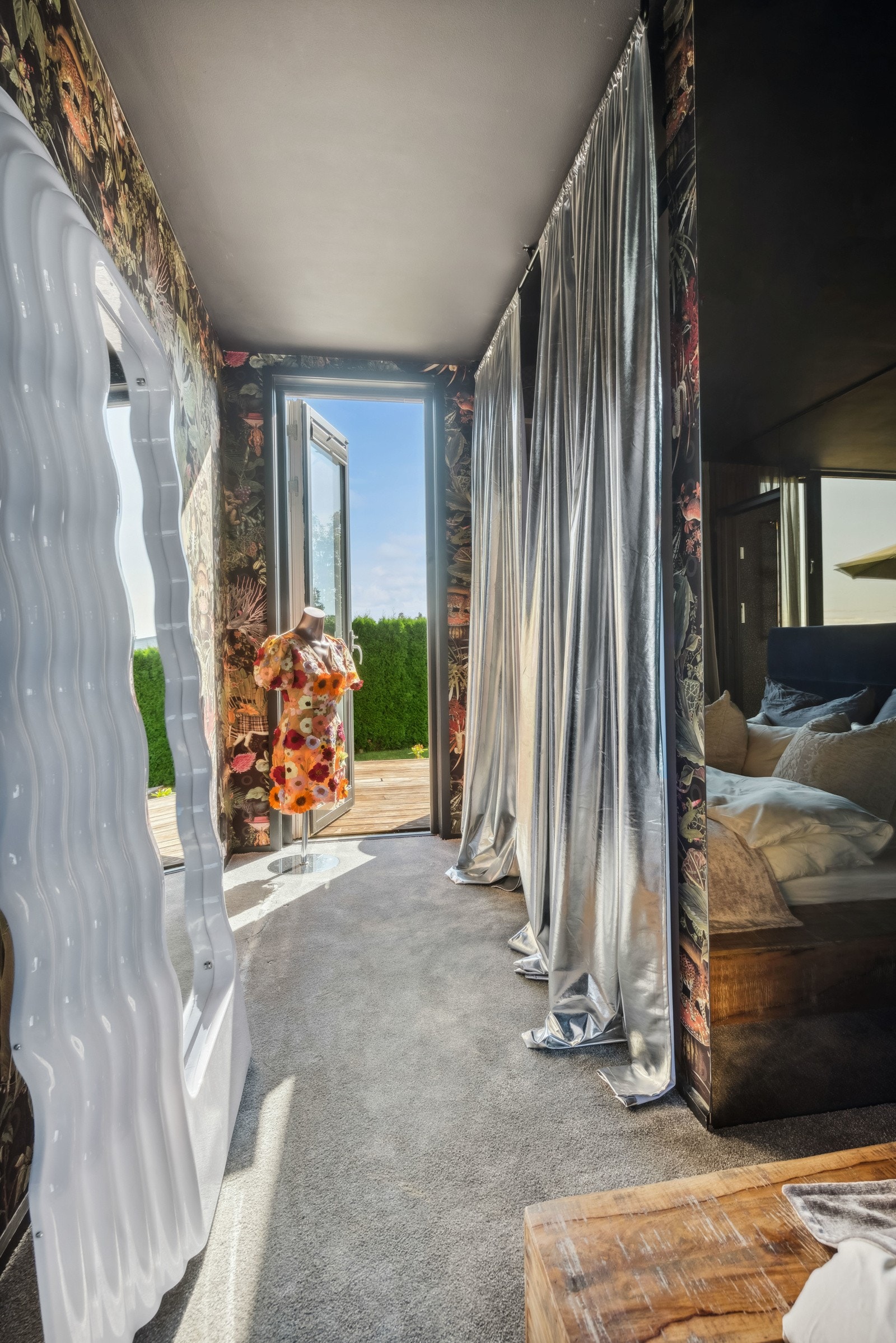 Hovedsoverommet har også utgang til terrassen på baksiden. Galleribilde