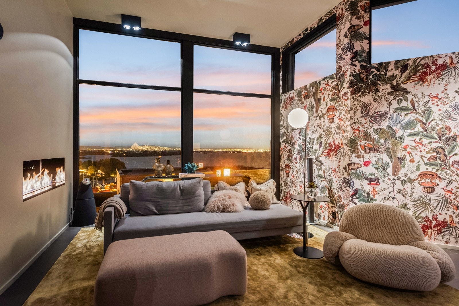 Noen boliger er mer spektakulære enn andre, og dette er definitivt en sånn bolig! Galleribilde