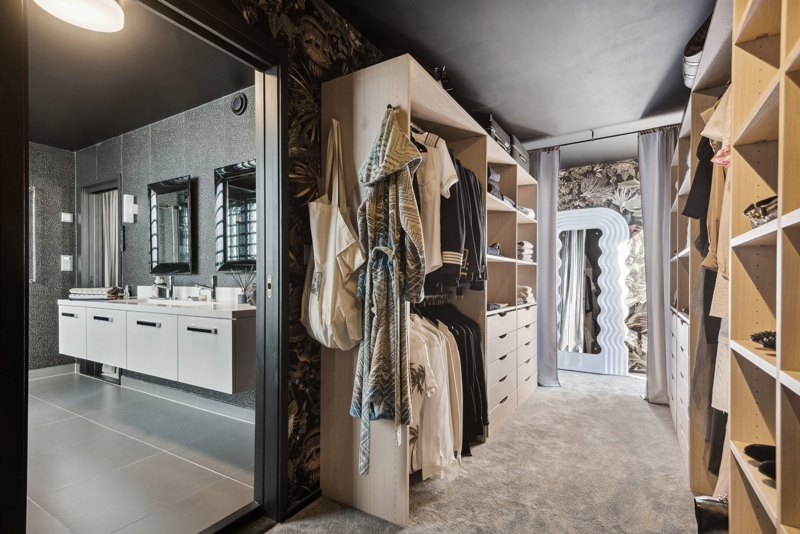 Walk-in closet står høyt på manges ønskeliste over hva drømmehuset skal inneholde. Galleribilde